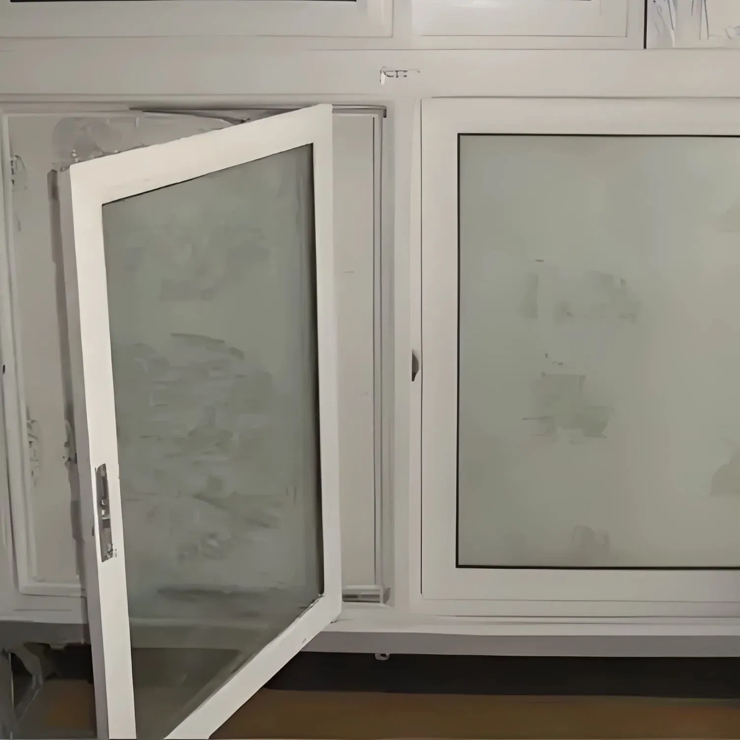 Customized Vinyl Window Plastic Upvccasement Windows for House