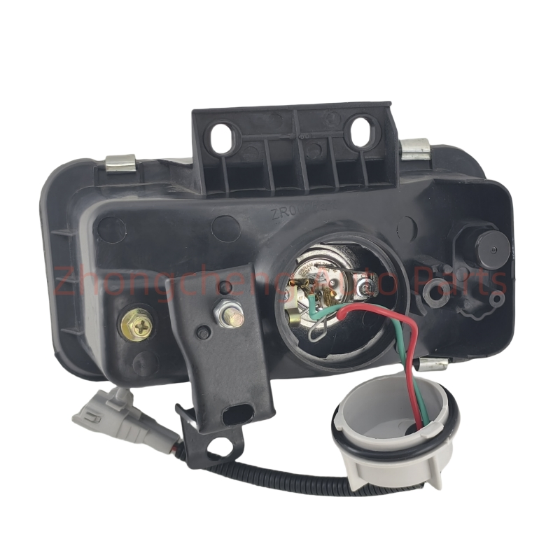 Противотуманная фара для грузовика Isuzu, 24V