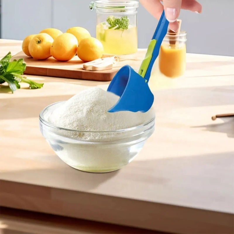Portable Multifunctional Powder Scoop Water Bottle Mess-Free Measuring Funnel with Slideable Leak-Proof Design for Kitchen Use