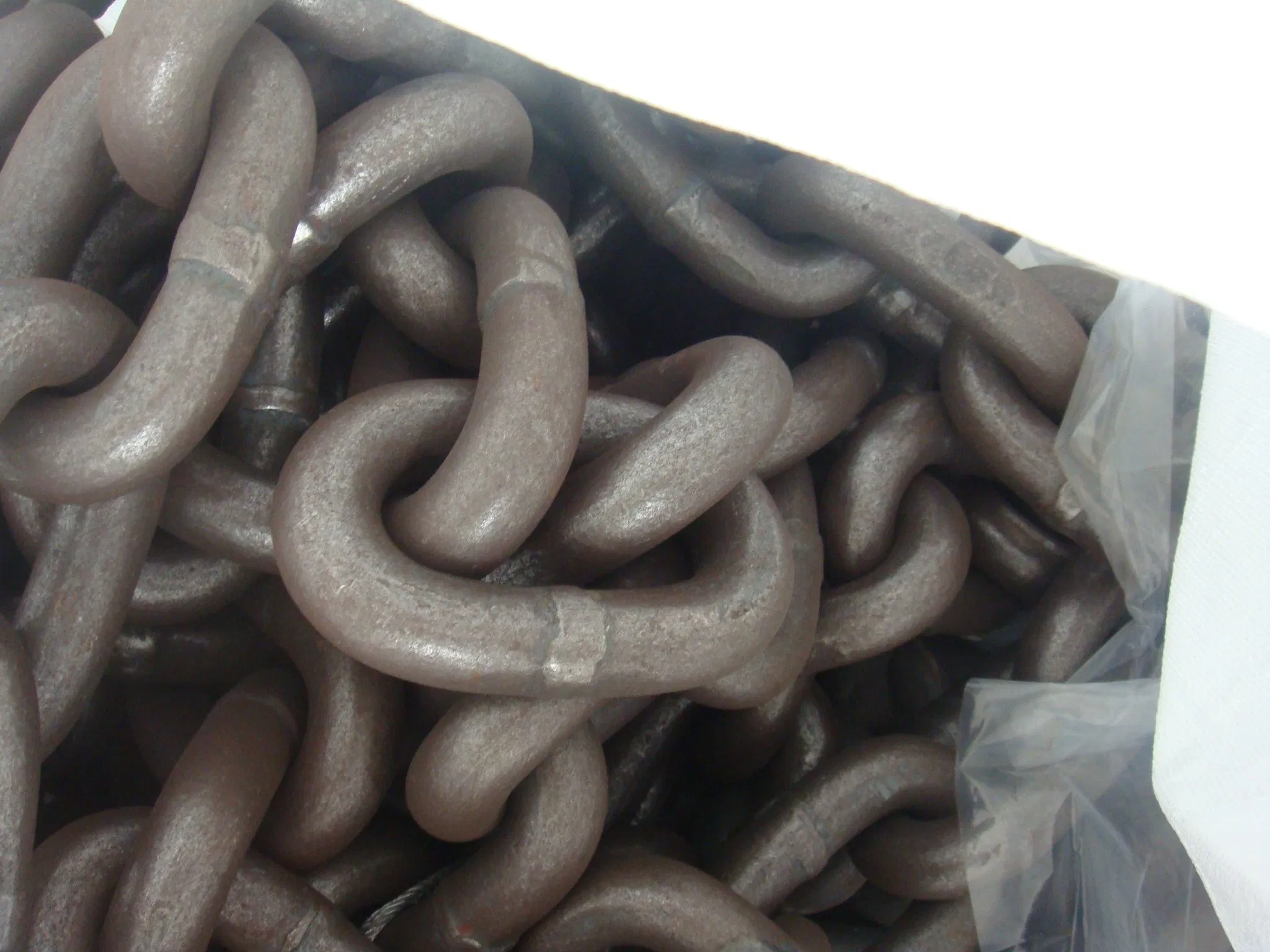 Прочные подъемные цепи из легированной стали для полировки