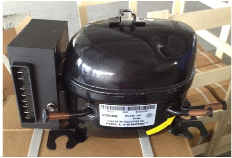 Refrigerator Compressor Voltage 110-120V~60Hz Refrigerant R134A