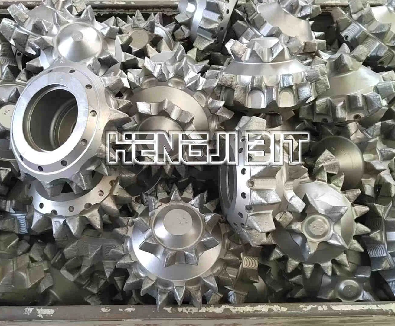 8 1/2'' 215mm IADC117 Big Teeth Steel Tooth Tricone Roller Bit