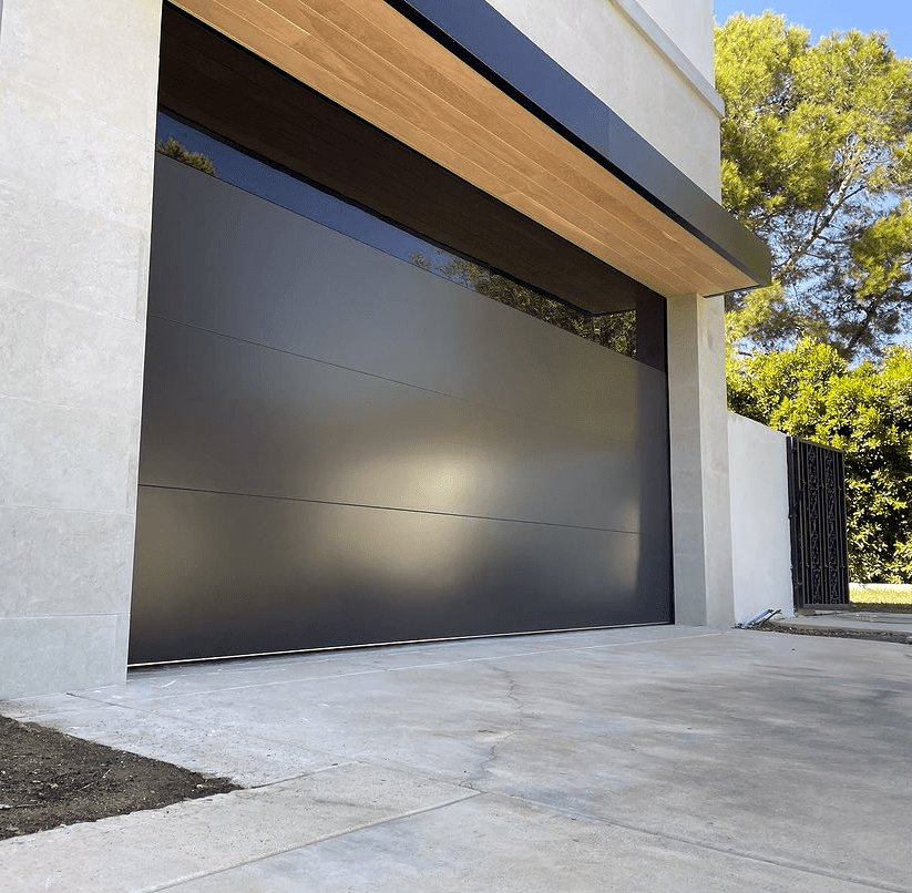 High Quality Residential Garage Door with Strong Steel Frame for Modern Homes