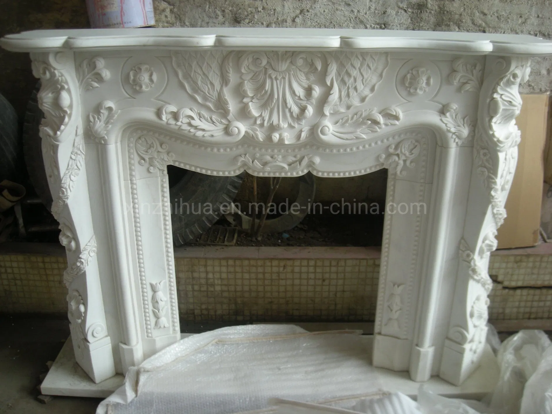 Beige Limestone Flower Handcarved Fireplace Mantel