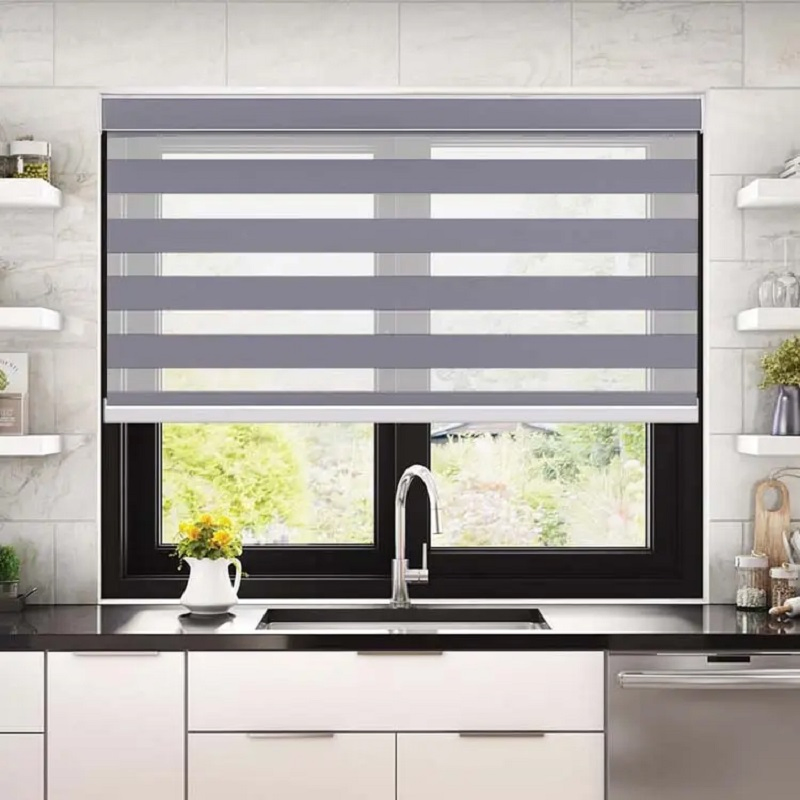 Custom Skylight Smart Automation Blind Motorized Curtains Cordless Blind WiFi Zebra Shades
