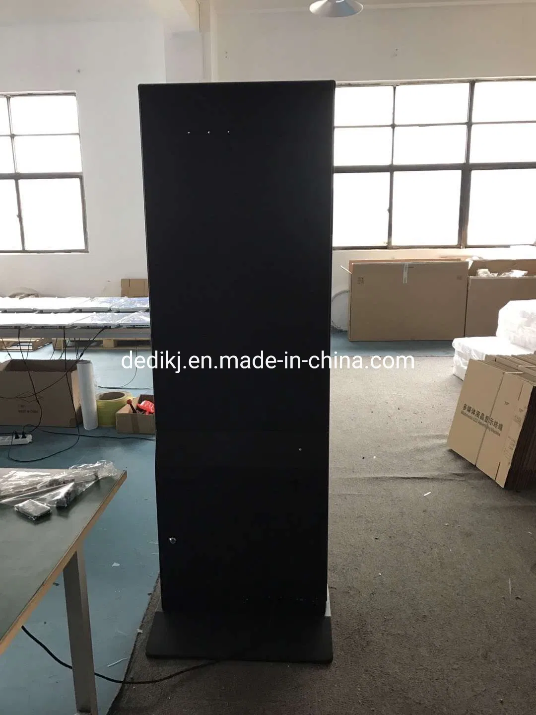 Wholesale Price Indoor 49'' Floor Standing Digital Signage Touchscreen LCD Displays