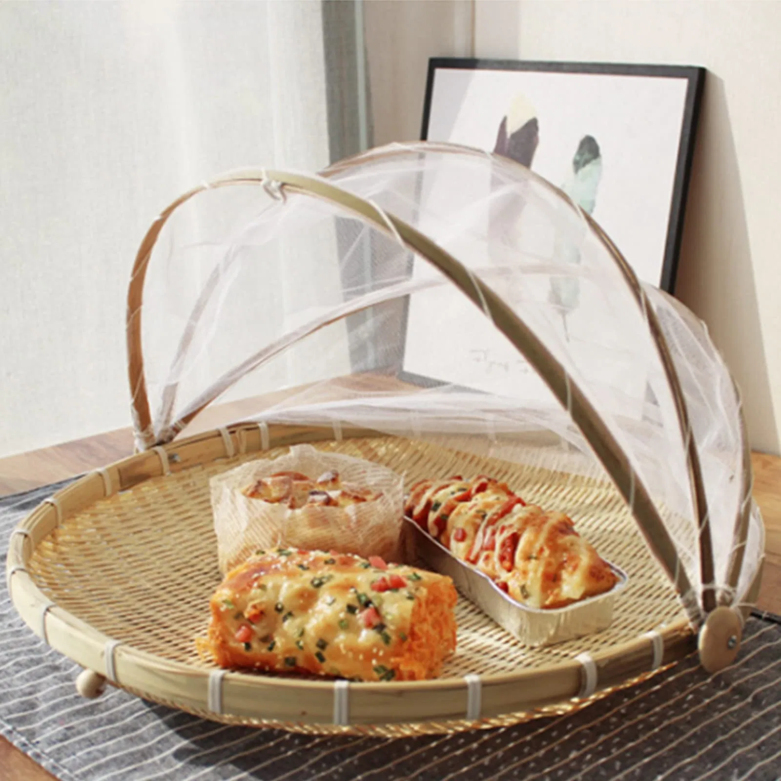 Food Serving Tent Basket Hand-Woven Bamboo Dustproof Round Picnic Basket Net