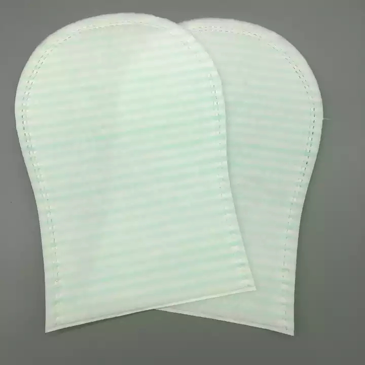 Extremely Soft Disposable Washing Non -Woven Hand Covers Washing Glove for Patient