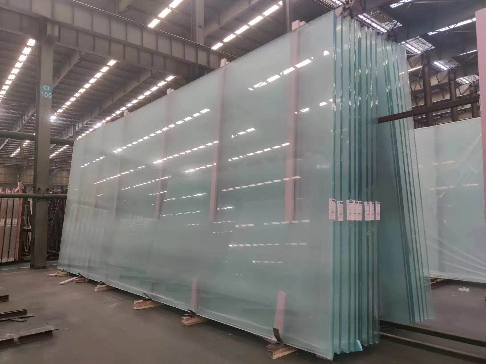 4-6mm Low Iron Super Quality Frosted Acid Etced Tempered Glass