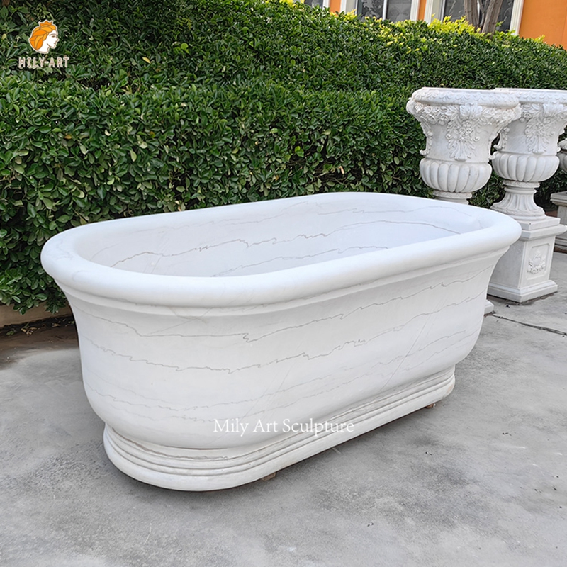 Ванна из белого мрамора с гидромассажем