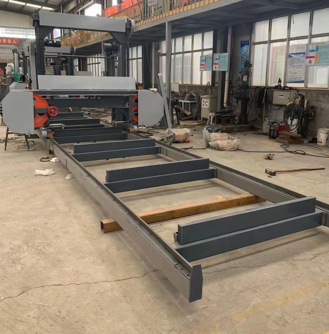 Пилорама ленточная автоматическая портативная