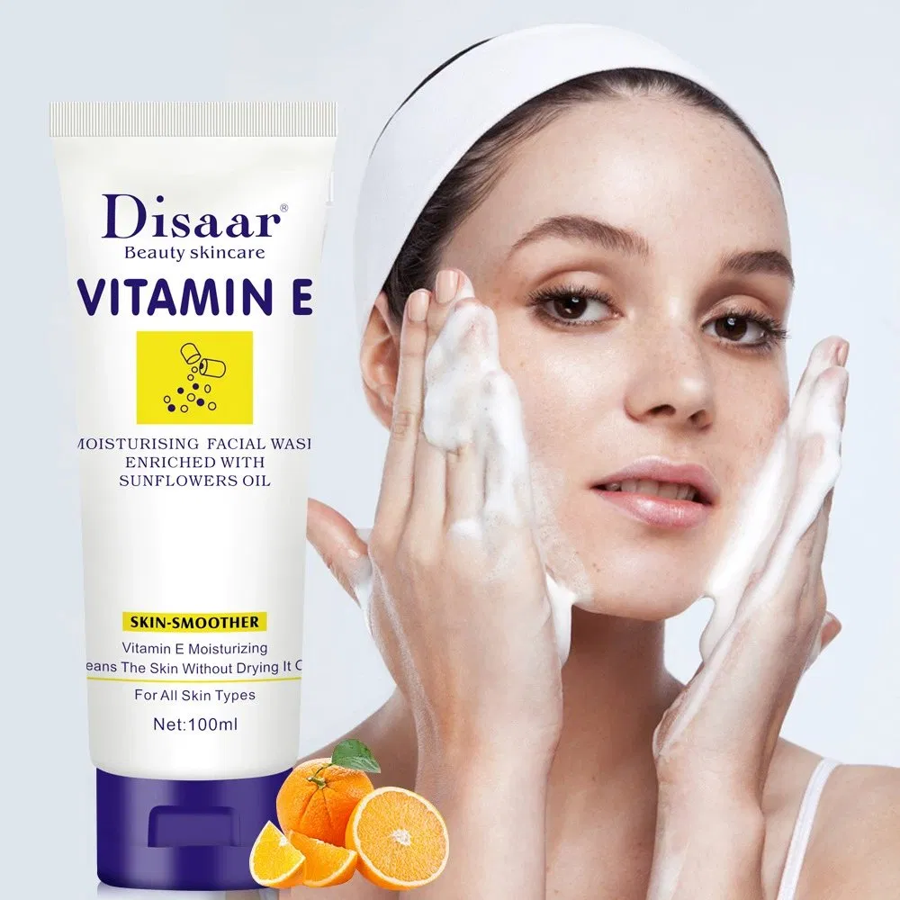 Makeup Remover Refreshing Moisturizing Vitamin E Facial Cleanser