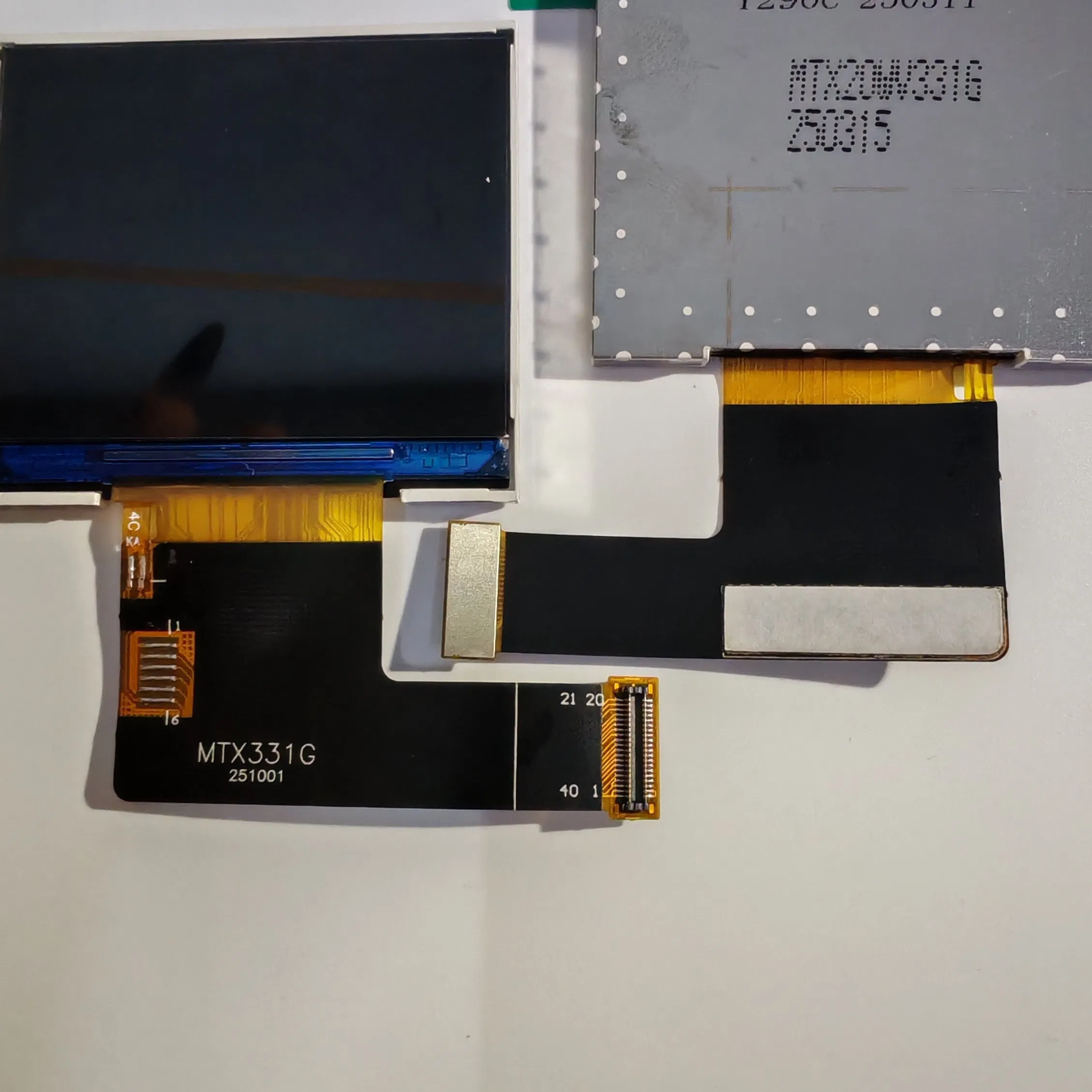 High Brightness 700CD/M² 2.0 Inch IPS TFT LCD Screen Featuring 80° Viewing Angle and 1000: 1 Contrast Ratio TFT LCD Screen