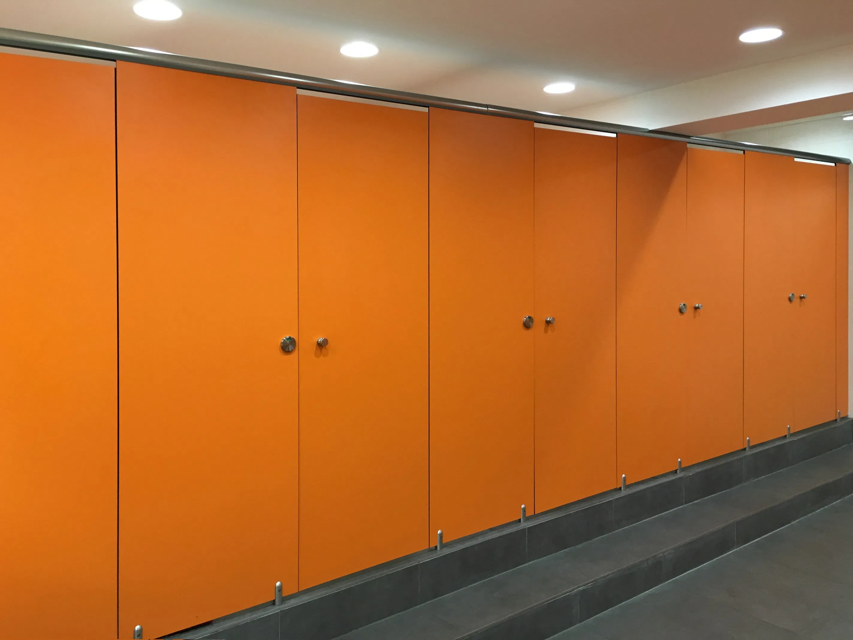 Debo HPL Toilet Partition for Education