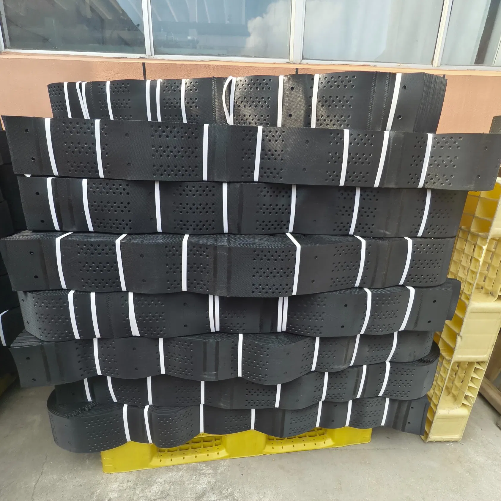 Textured/Perforated HDPE Plastic Sheet Cellular Grid Gravel Geocell for Road Construction