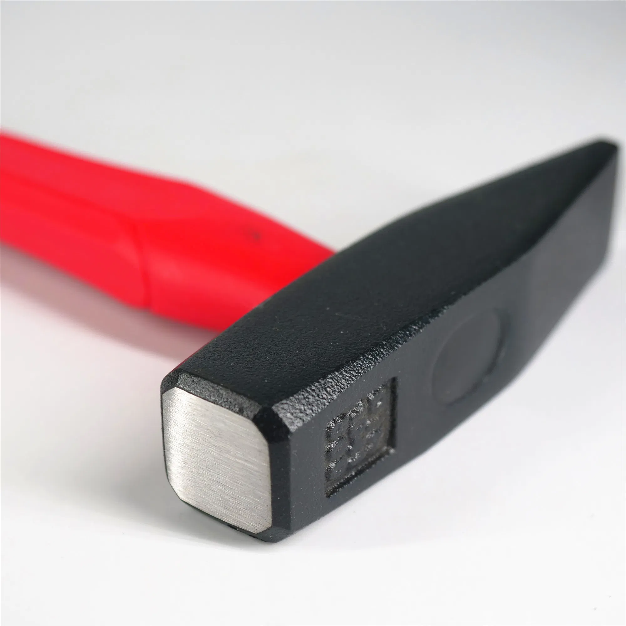 Молоток слесарный с перекрестным бойком, кованая сталь