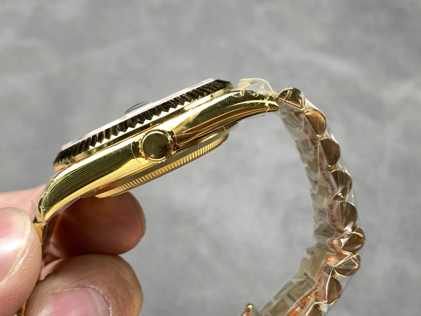 40mm Kf Factory 904L Steel 2836 Movement Weight 215g Gold Diamond Watch