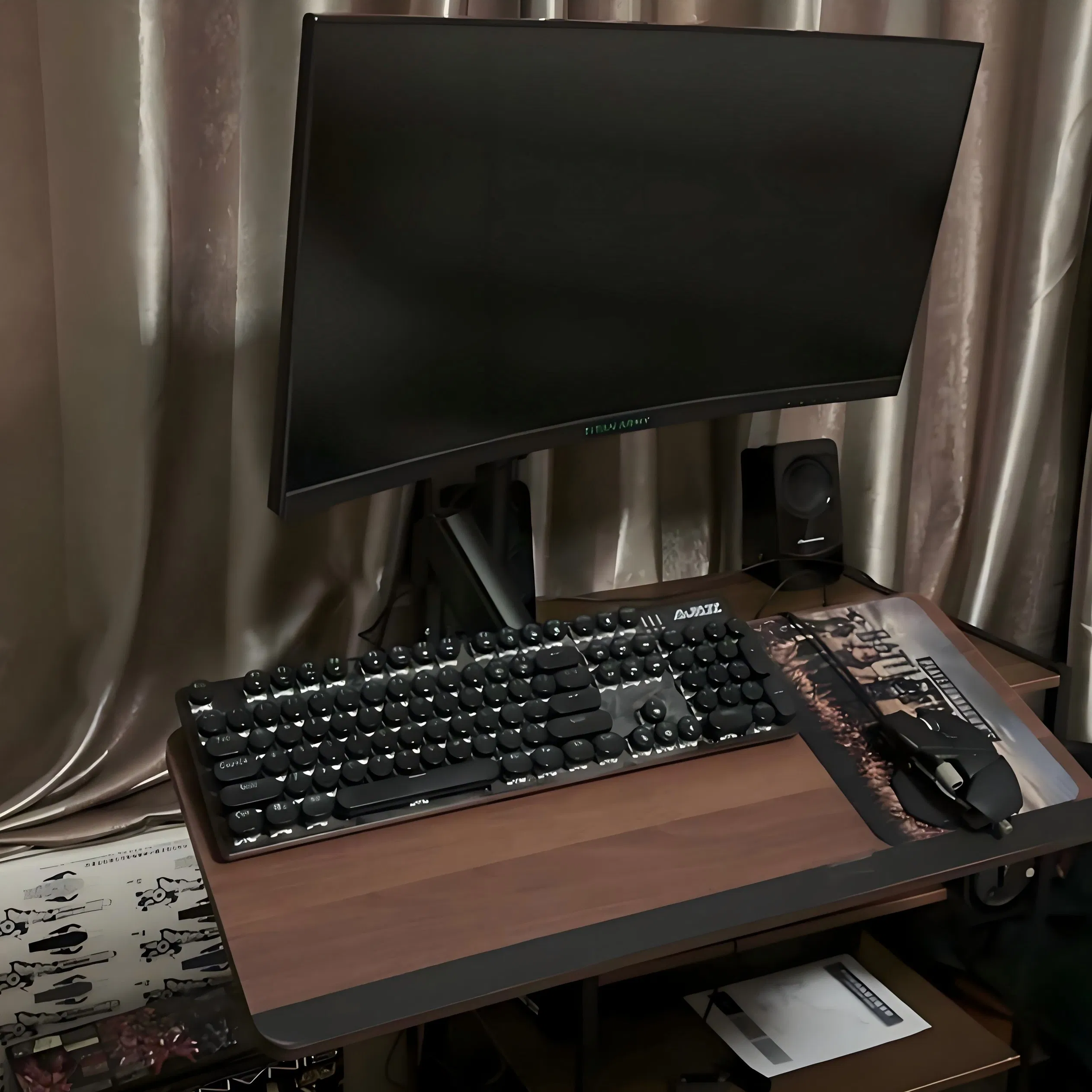 Кронштейн для двух мониторов до 32 дюймов, стальной