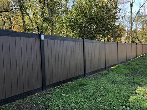 Used Modern Outdoor Plastic PVC Privacy Fencing Fencing Panel