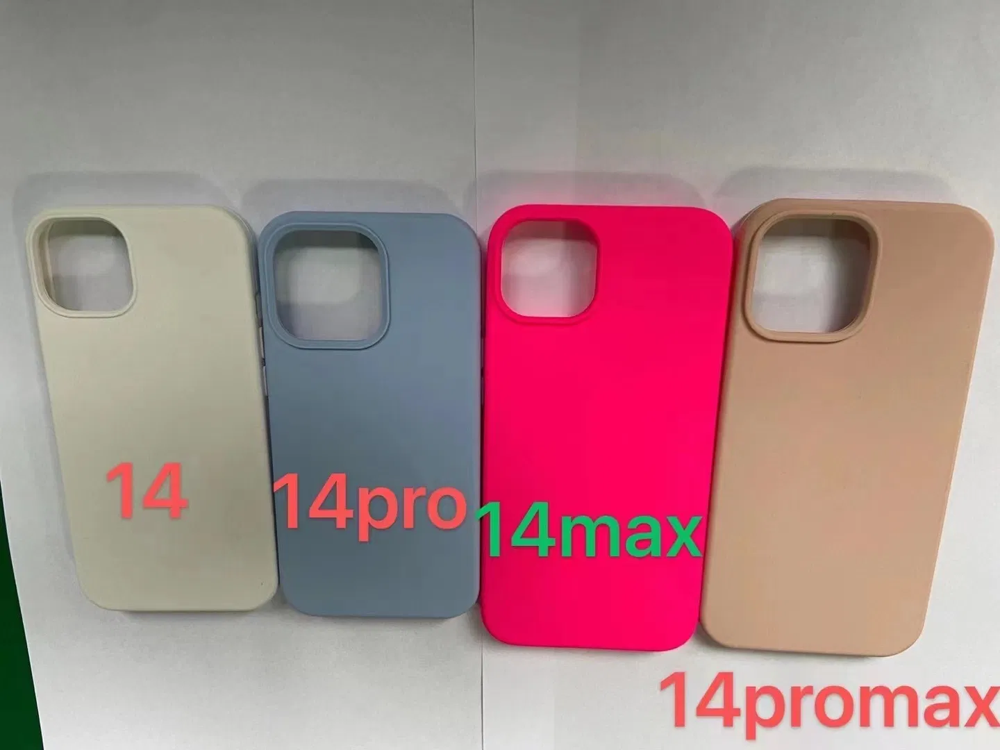 Чехол силиконовый для iPhone 12-14 PRO Max, защитный