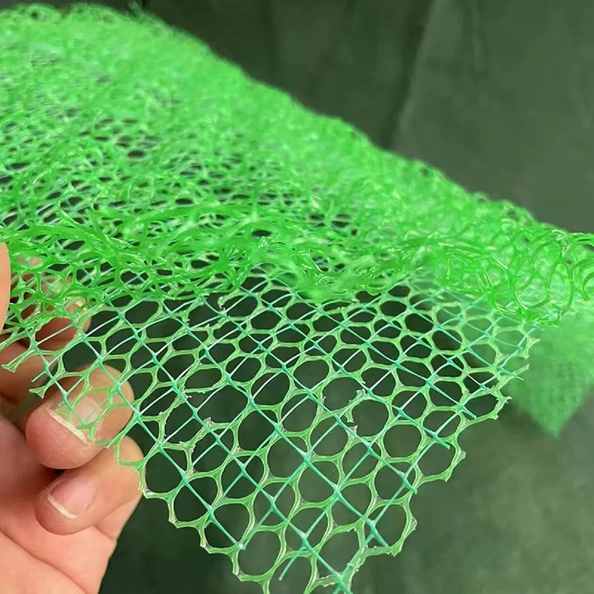 Heavy-Duty 3D Geomat for Erosion Control and Grass Cover Solutions