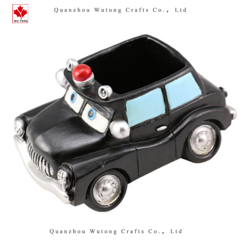 Кашпо-машинка для суккулентов, ручная работа