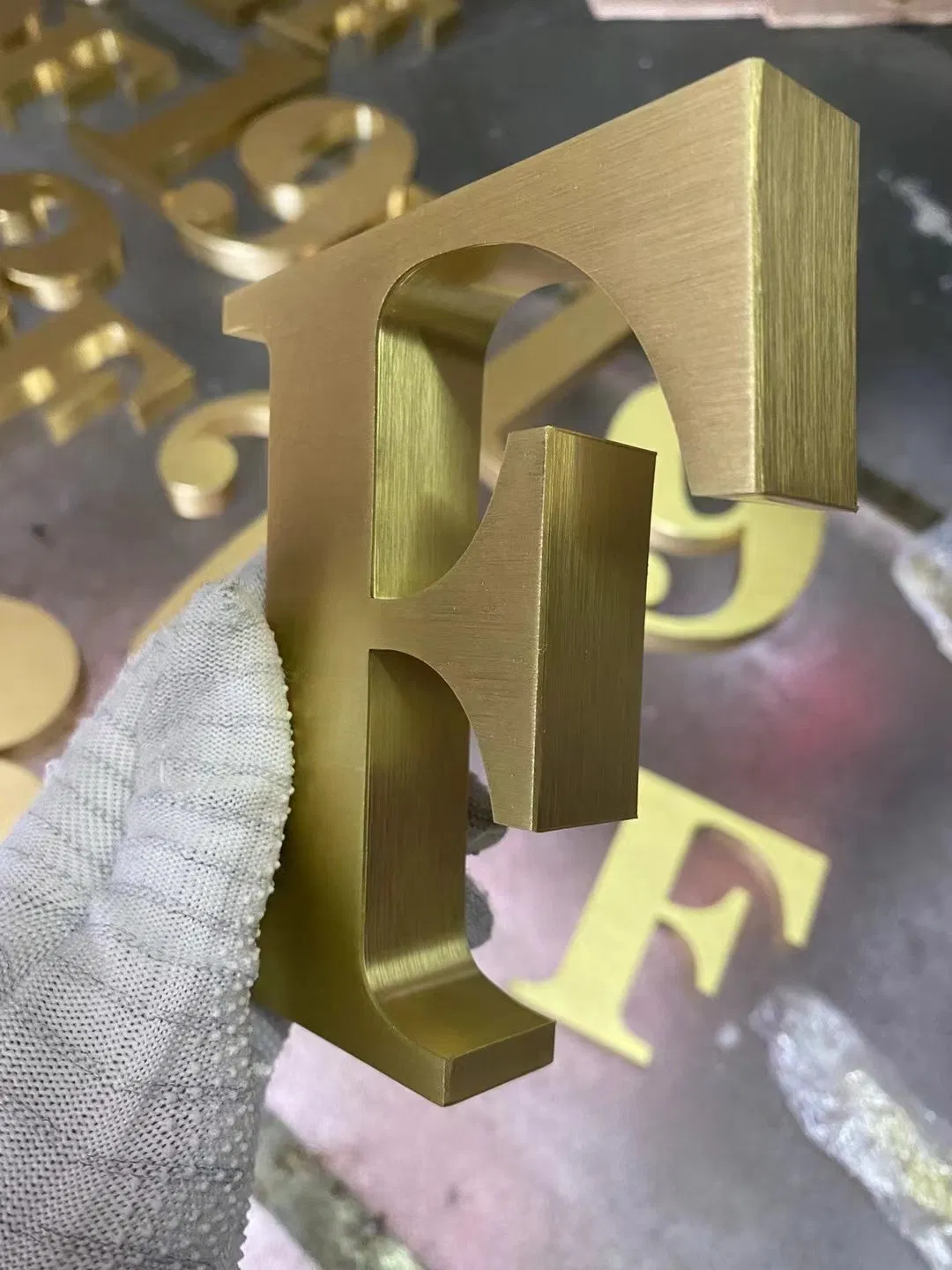 Stainless Steel Electroplating 18K 24K Gold Champagne Black Fabricated Letters