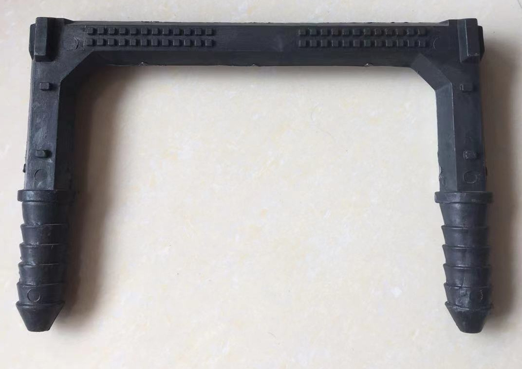 Customized Non-Slip Polypropylene Safety Carbon Steel Ladder Manhole Step