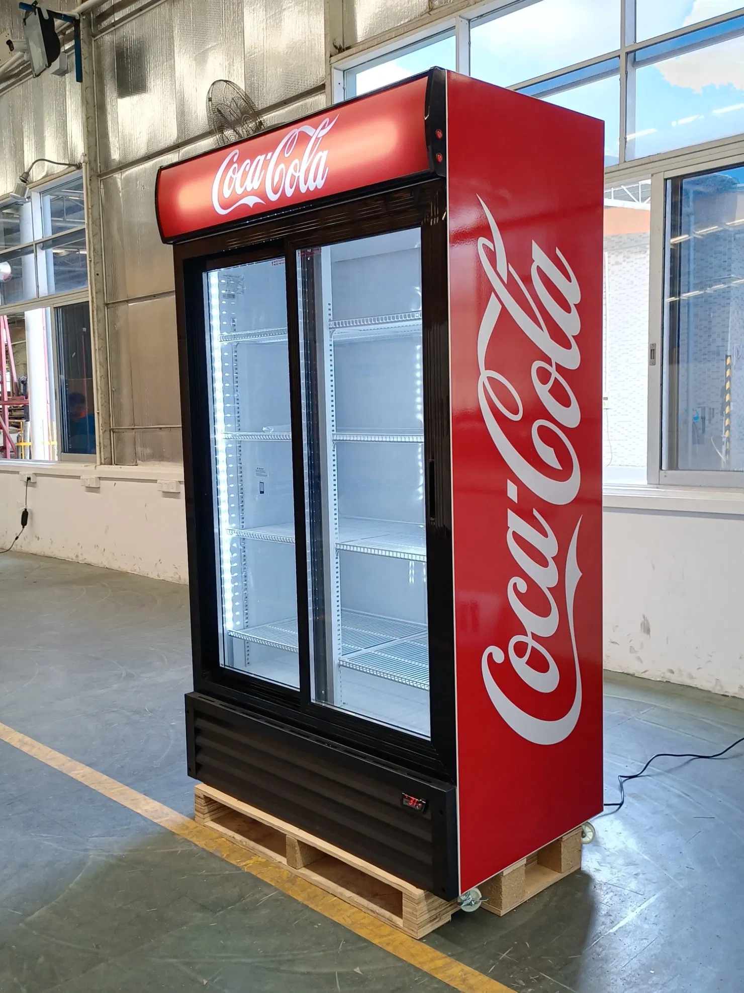 Double Door Display Drink Beverage Cooler Commercial Upright Refrigerator Fridge for Supermarket