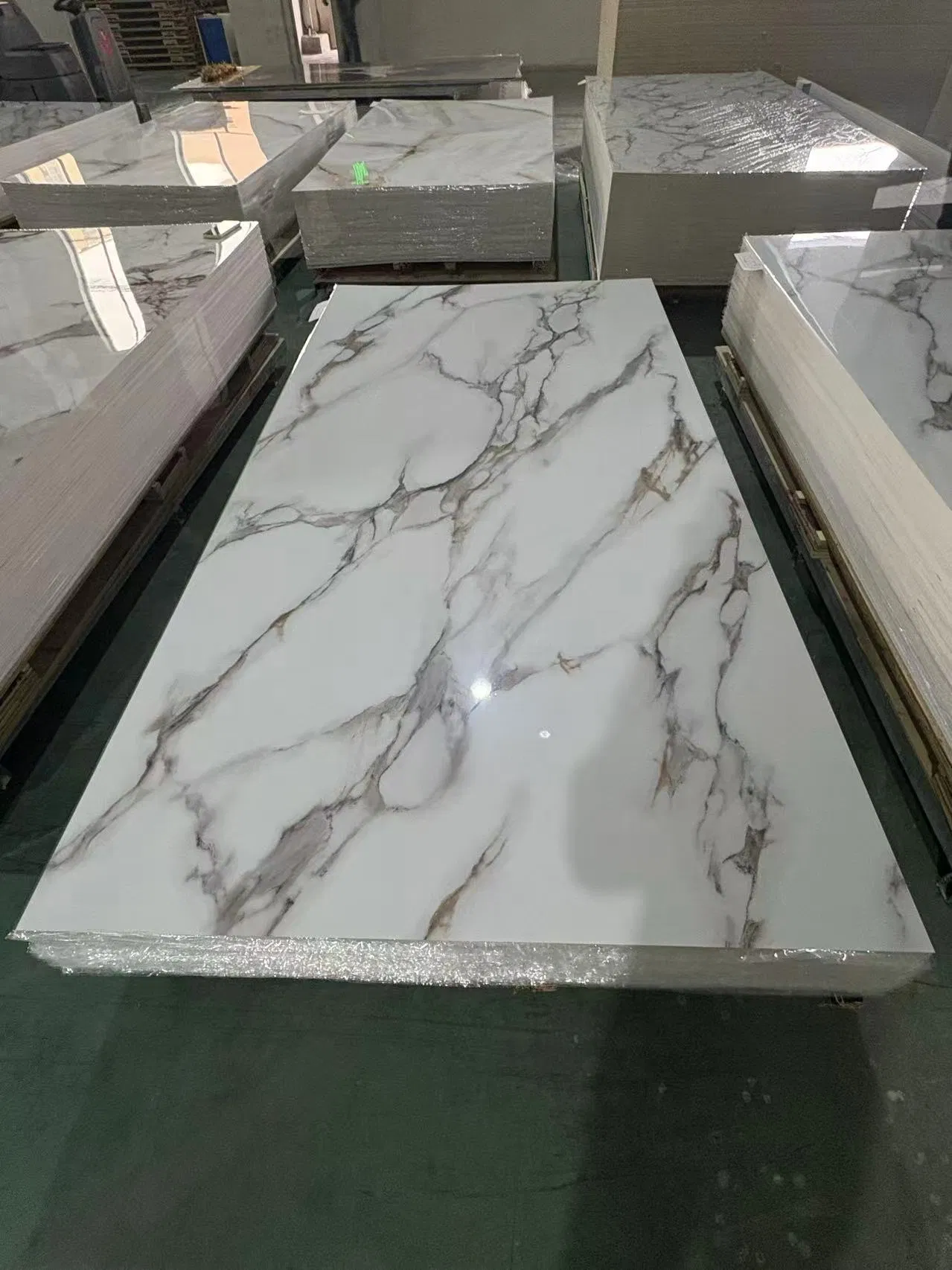 New Design Colorful Waterproof Gold Line UV PVC Marble Sheet Wall Sheet Wall Panel for Interior Decoration