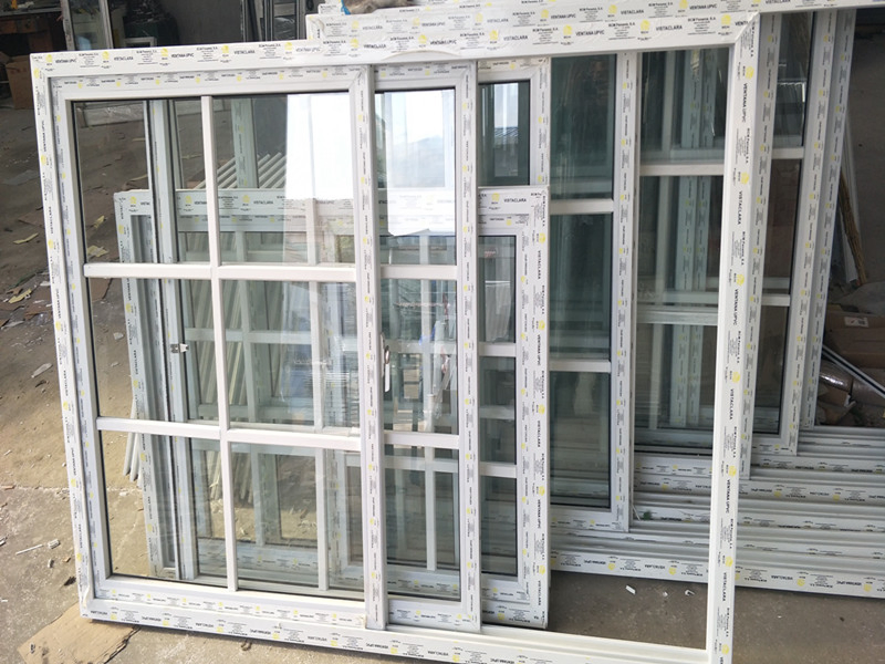 Economical Stylish UPVC Sliding Window with Decorative Grids for Social House