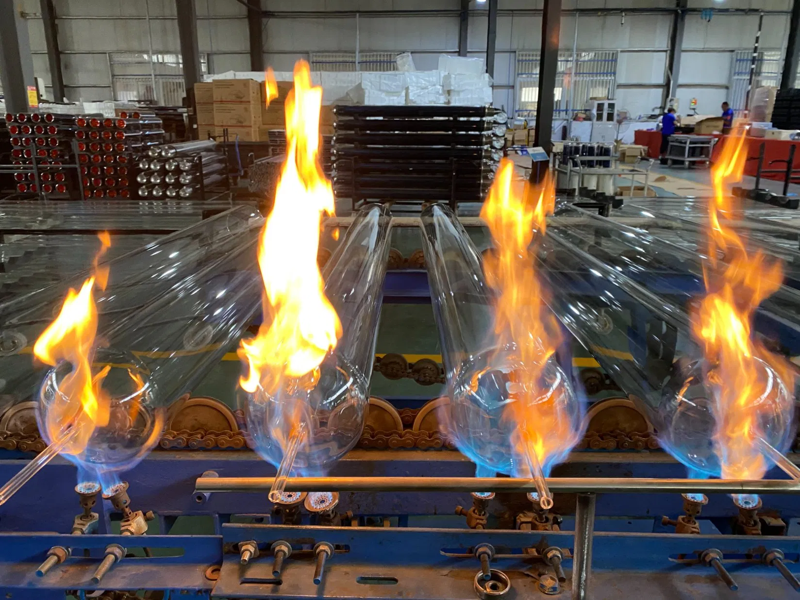 Высокоэффективный солнечный водонагреватель на 6 трубок