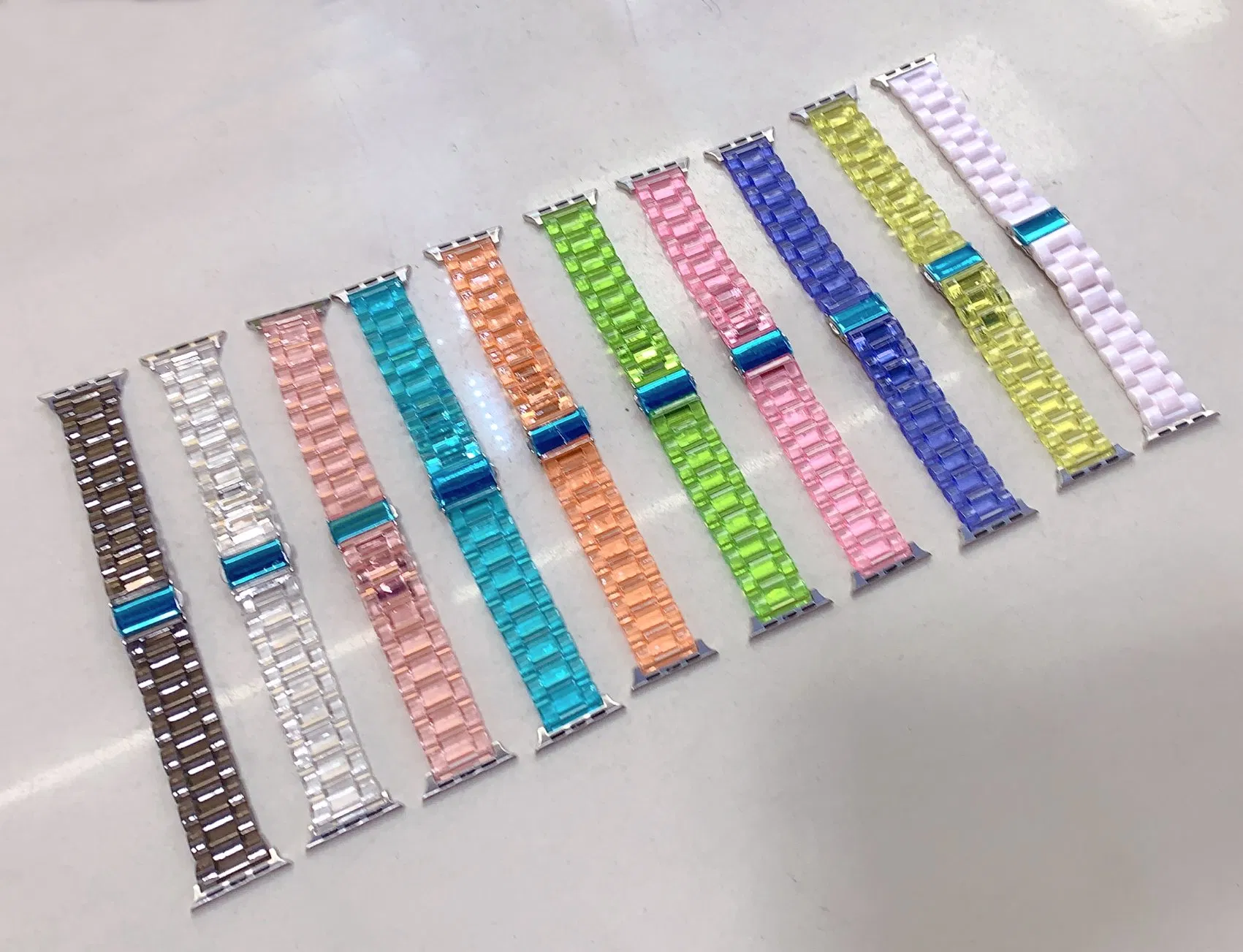 Сменный ремешок для Apple Watch, пластик, разноцветный