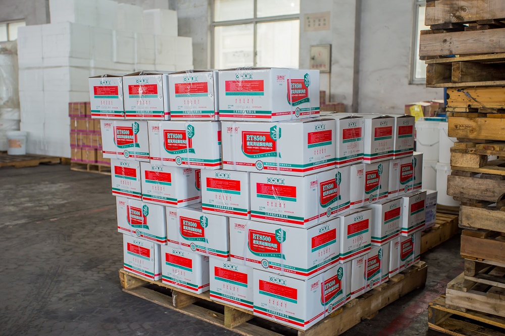 Good Price Weatherproof Waterproof Silicone Neutral Sealant in Sausages Cartridge and Sausage Carton Packing