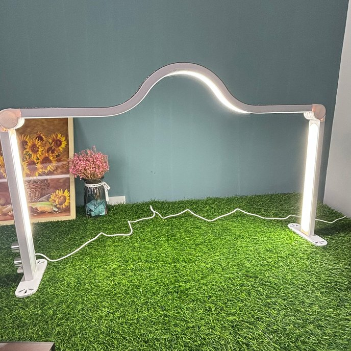 Beauty Light LED Desk Lamp Half Moon Eyelash Ring Light Foldable Desktop Cloud Lamp Nail Table Lamp