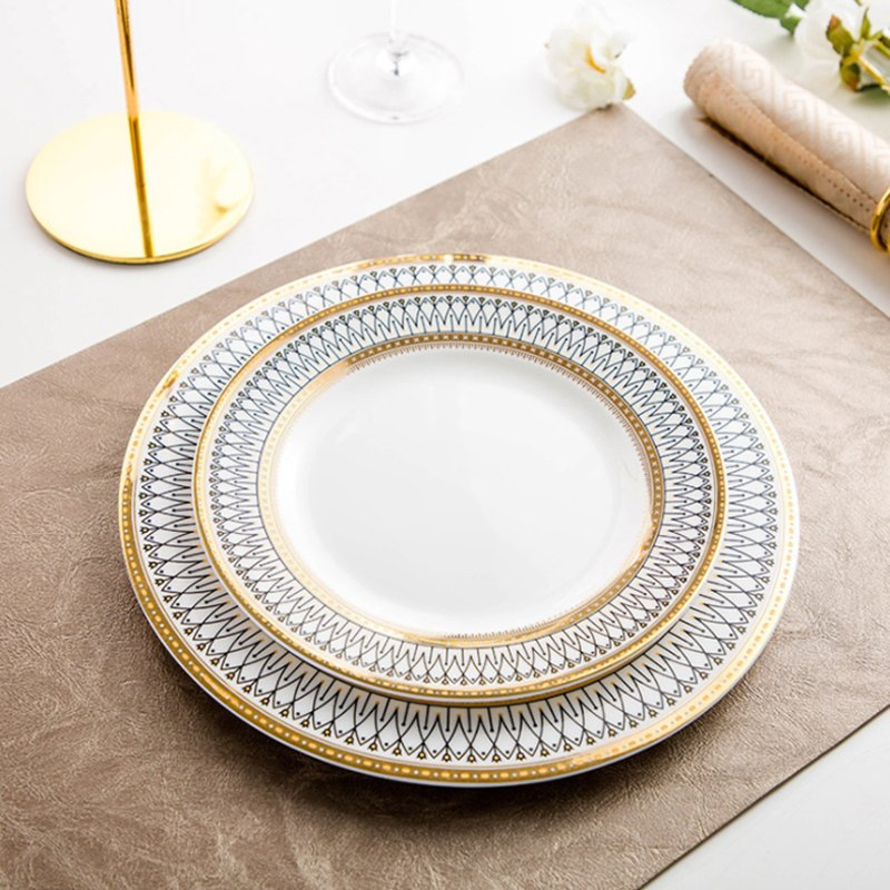 Wholesale Price 13 Inch Plates with Gold Rim Beads Dishes & Plates Jewelry Round Shape Wedding Party Dining Banquet Table Clear Plastic Beaded Charger Plate