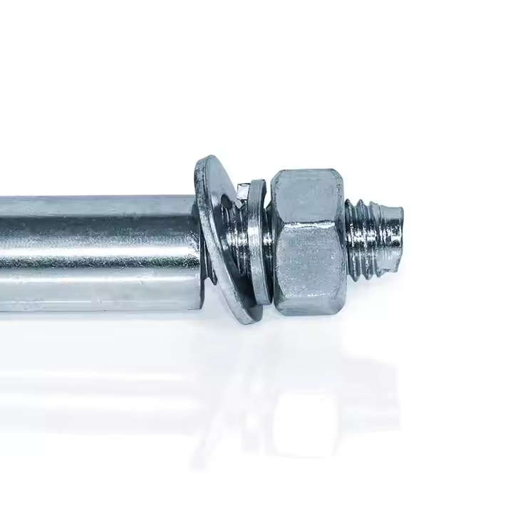 Анкерный болт клиновой для полых стен