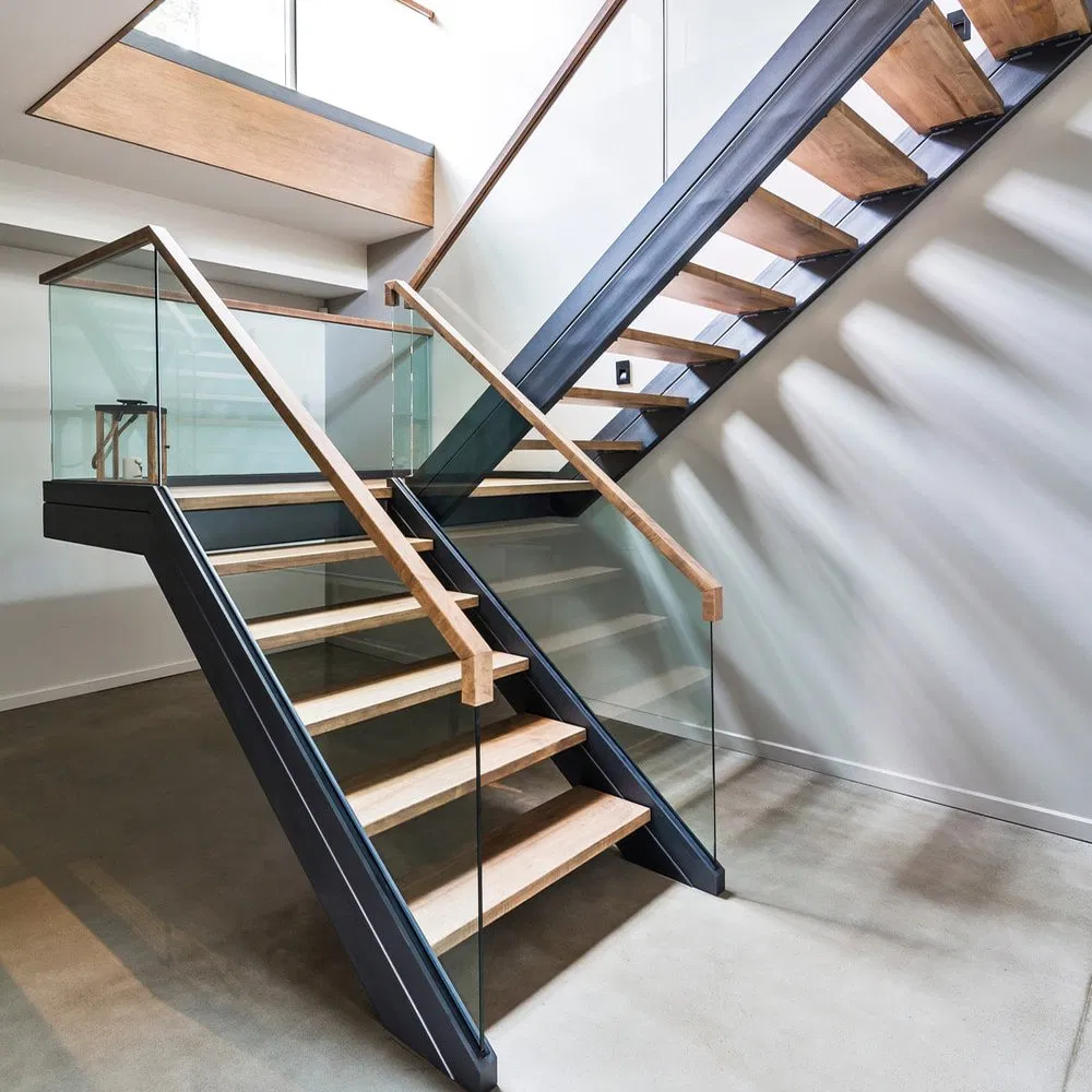 Carbon Steel Dual Stringer Wooden Tread Straight Staircase