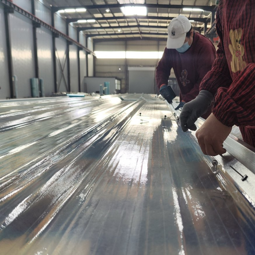 Transparent FRP Skylight Sheet for Daylighting Roof