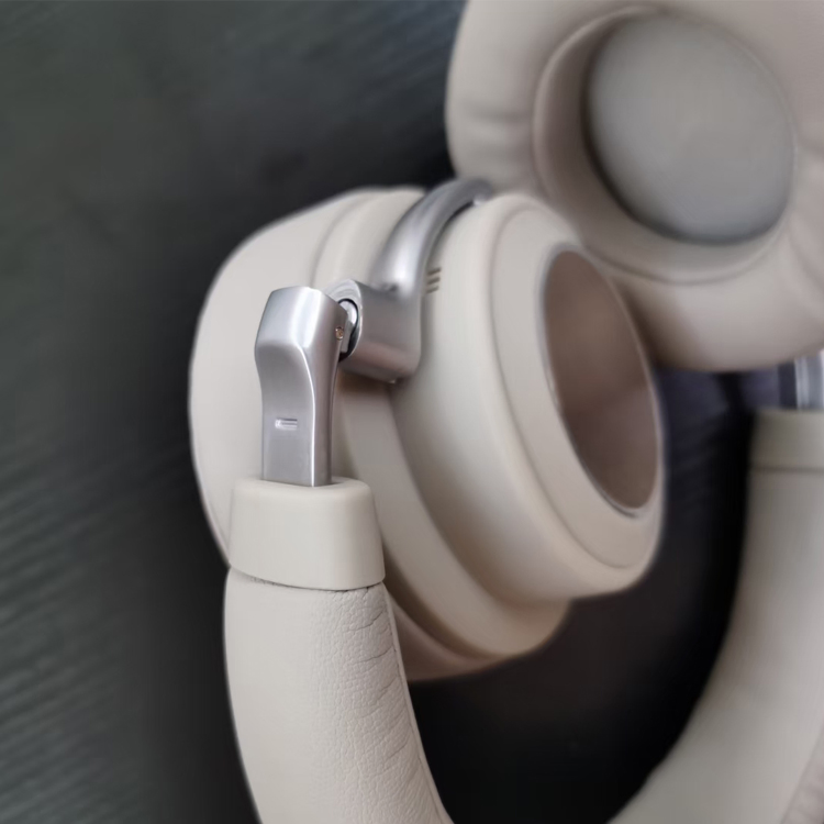 Dynamic Driver Large Battery Capacity Bluetooth Wireless Gaming Earphones Headphones Headsets with Noise Reduction