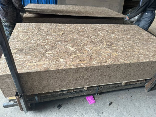 Hardwood Core Phenolic Board OSB Board Wall Sheathing