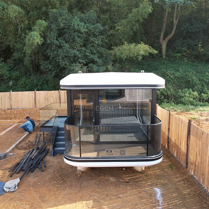 Modern Capsule House Design for Innovative Living Spaces