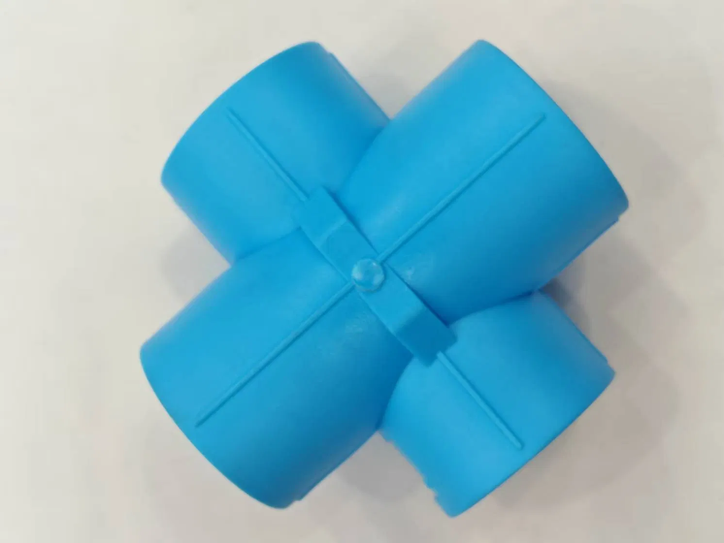 PPR Pipe Fitting Bridge Cross Heavy Type