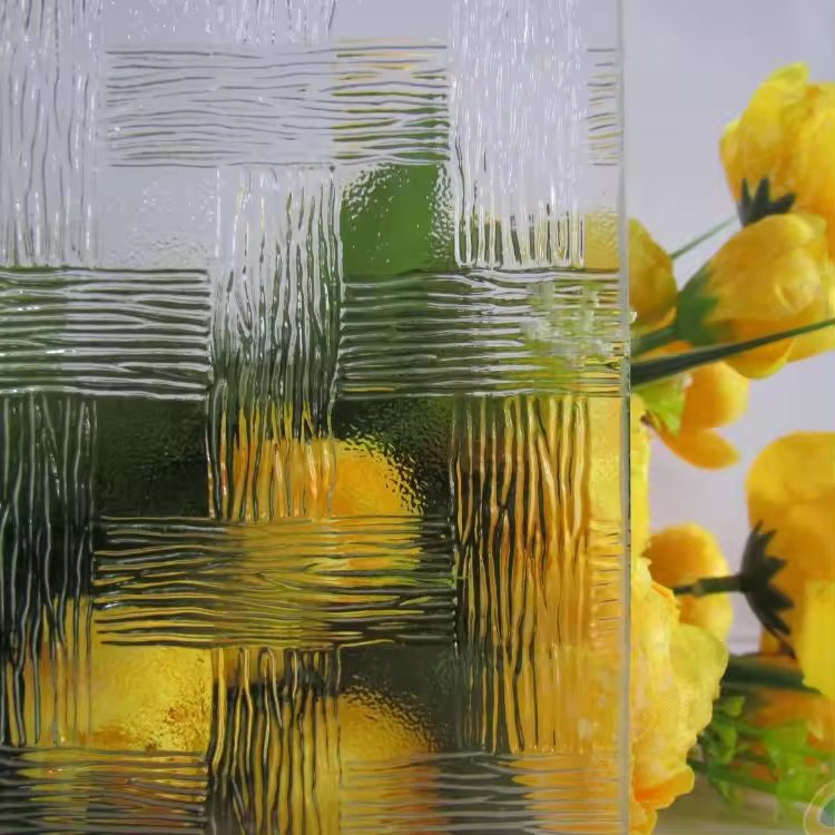 G-Crystal Jinjing Clear/Middle Iron/Low Iron Mistlite Moru Nashiji Rain-S Rain-B Kasumi Aqualite Pattern Glass for Partition Glass Decoration Glass