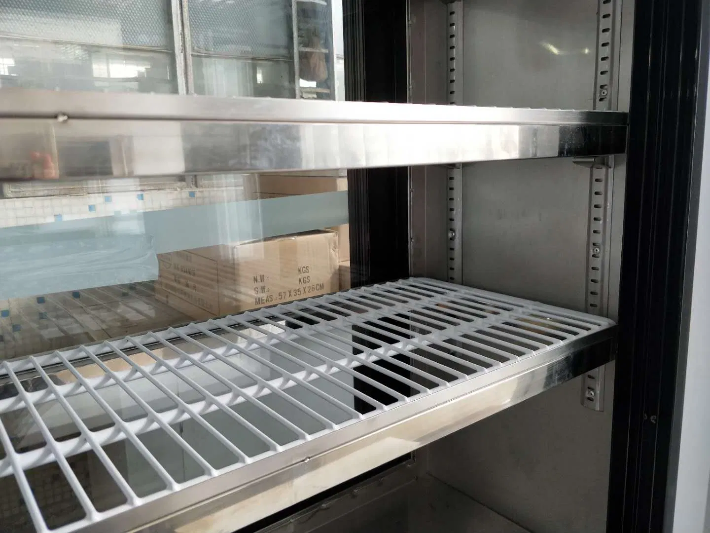 Customized Counter Work Bench Refrigerator with Chopping Block