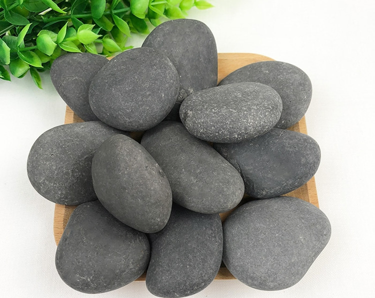 Wholesale 2026 Grey Natural Crushed Pebble Stone with Best Price for Villa Application