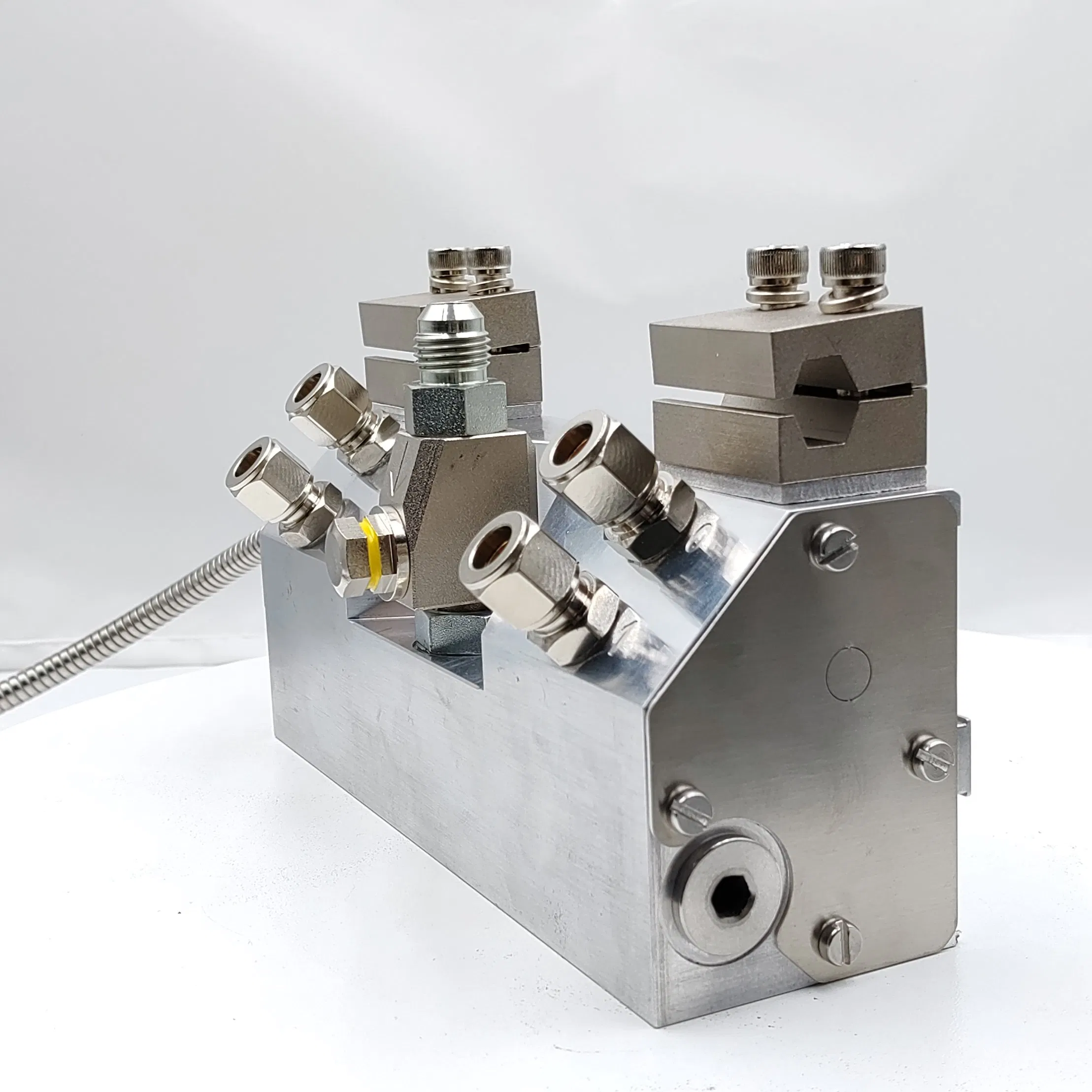 High Quality Hardware Accessory Module Processed by Hot Melt Glue Machine Spray Gun