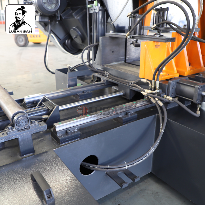 Станок ленточнопильный автоматический по металлу GZ4235