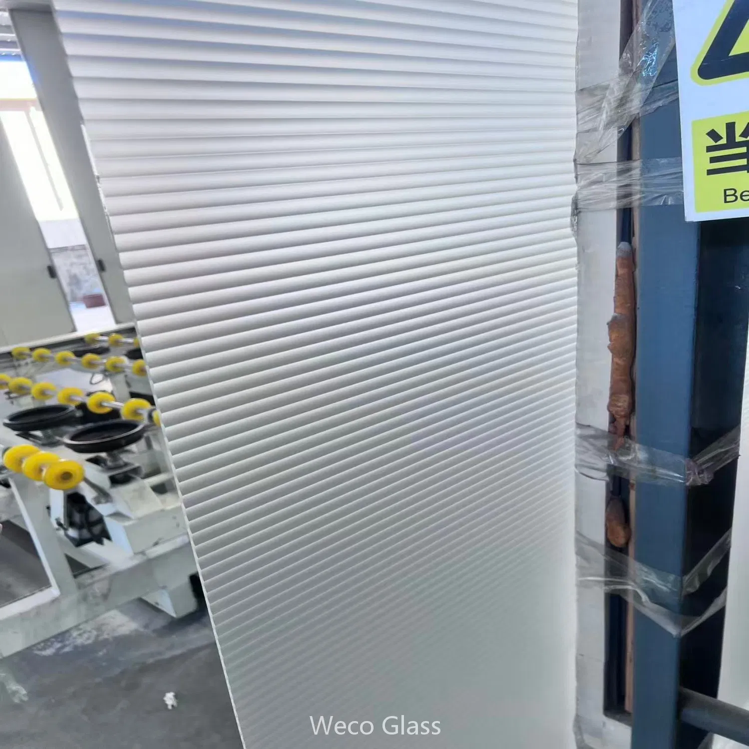 5mm Frosted Glass Acid Etched Glass for Bathroom Shower Enclosure Doors.