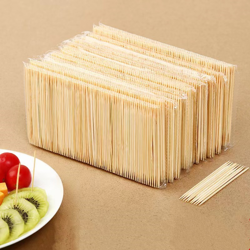 Heart-Shaped Bamboo Cocktail Toothpicks for Cakes and Desserts